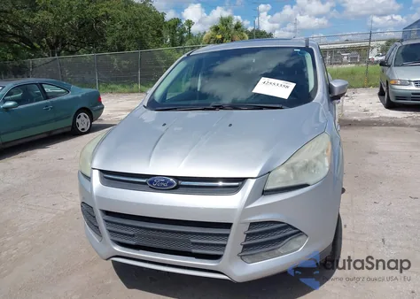 2013 Ford Escape Se z USA, uszkodzony, nr VIN 1FMCU0GX3DUA73538